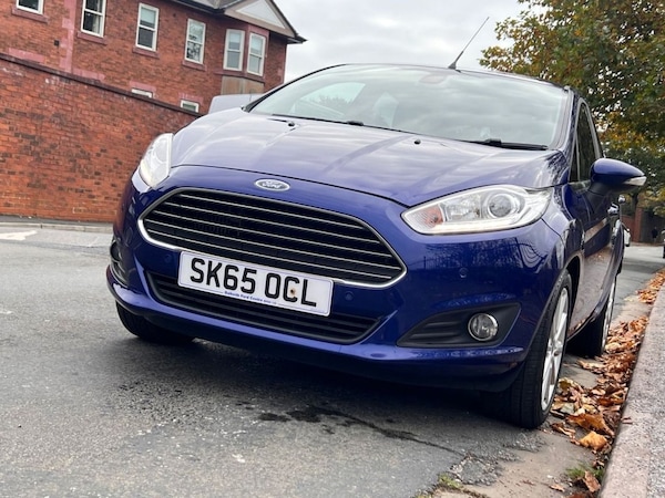Used Ford Fiesta 2015 for sale - 76309395: Photo 8