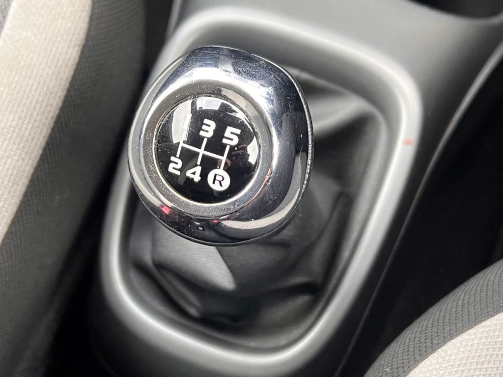 Used Toyota AYGO 2020 for sale - 76303523: Photo 18