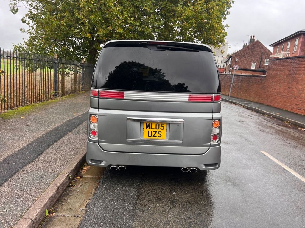 Used Nissan Elgrand 2005 for sale - 76023670: Photo 10