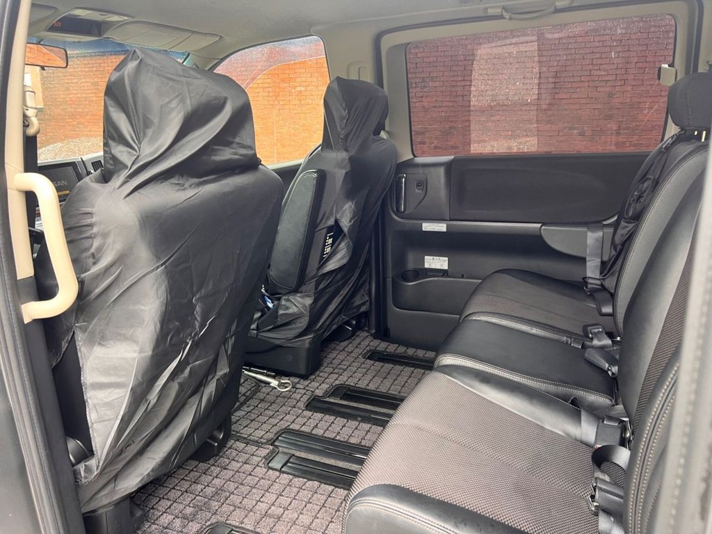 Used Nissan Elgrand 2005 for sale - 76023670: Photo 12