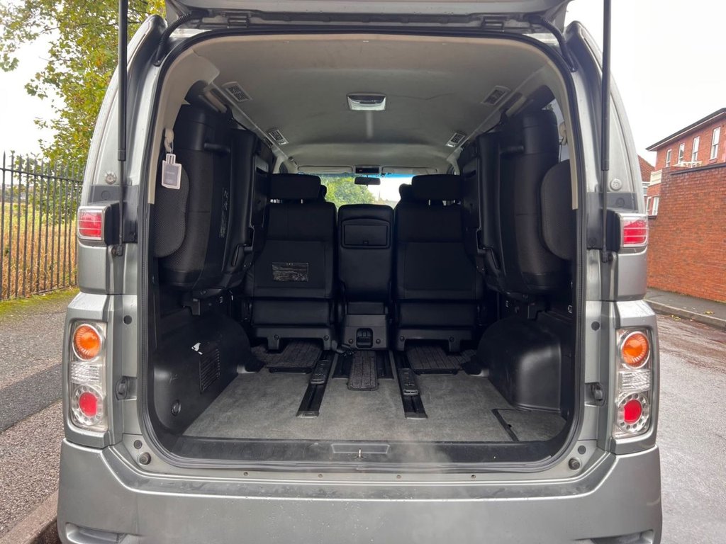 Used Nissan Elgrand 2005 for sale - 76023670: Photo 16