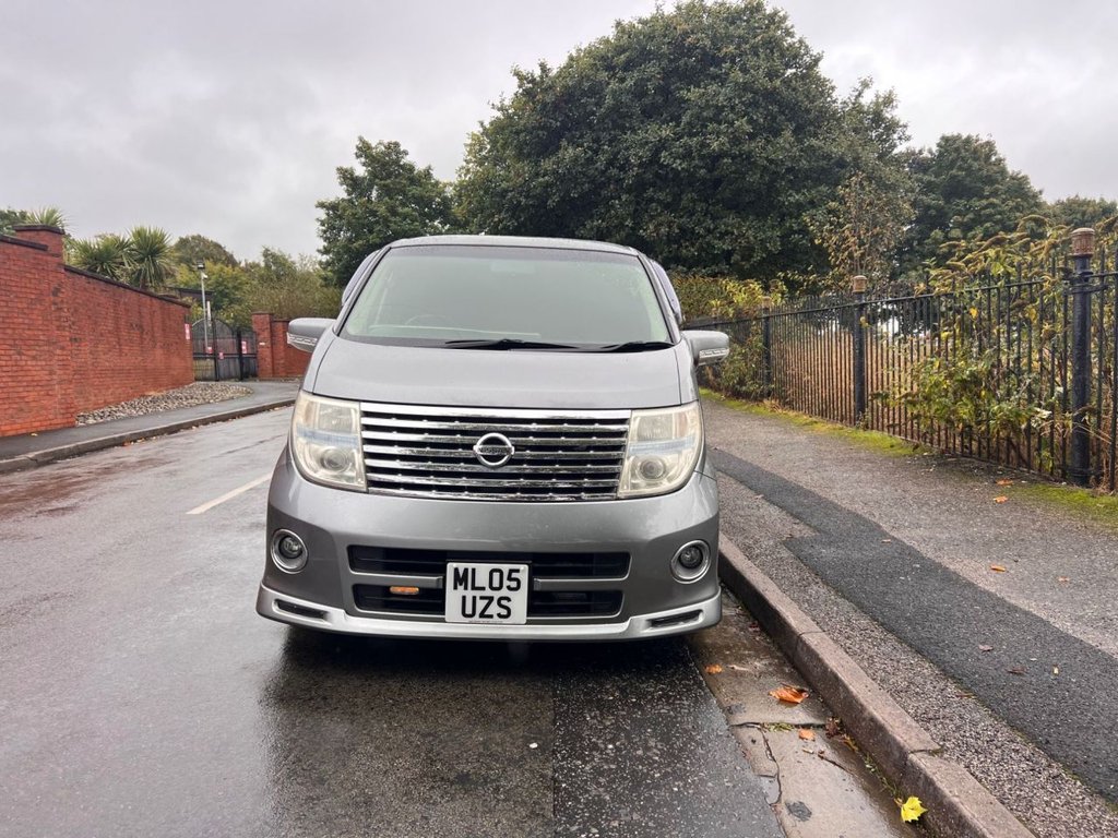 Used Nissan Elgrand 2005 for sale - 76023670: Photo 9