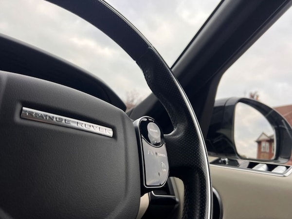 Used Land Rover Range Rover Sport 2018 for sale - 76313223: Photo 32