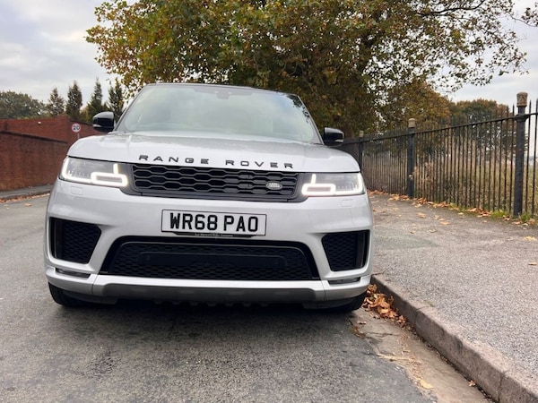 Used Land Rover Range Rover Sport 2018 for sale - 76313223: Photo 9