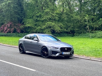 Used Jaguar XE 2020 for sale - 78543575: Photo