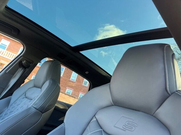 Used Audi SQ7 2023 for sale - 76009299: Photo 13