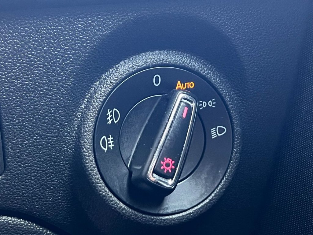 Used SEAT Leon 2019 for sale - 77666935: Photo 25