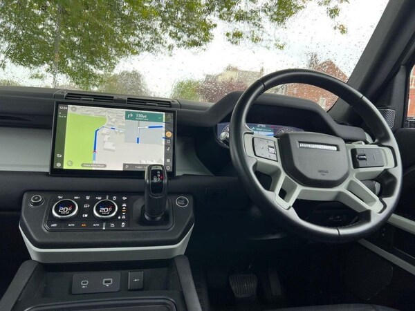 Used Land Rover Defender 2021 for sale - 74638526: Photo 36