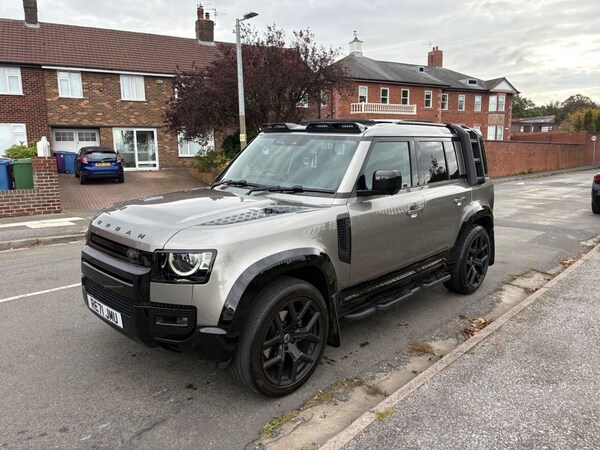 Used Land Rover Defender 2021 for sale - 74638526: Photo 5