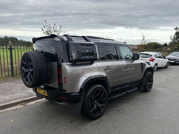 Used Land Rover Defender 2021 for sale - 74638526: Photo 6