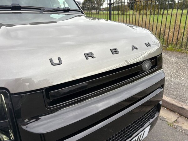 Used Land Rover Defender 2021 for sale - 74638526: Photo 9