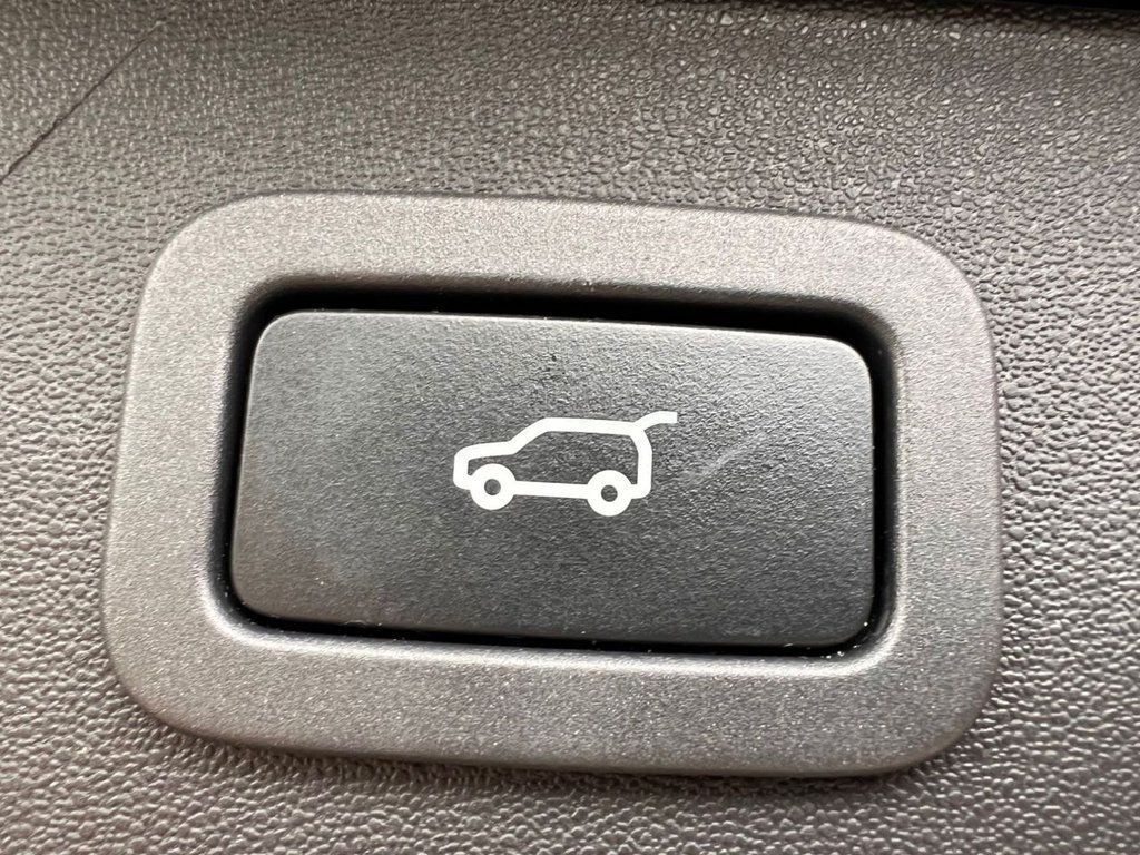 Used Land Rover Discovery Sport 2018 for sale - 76909929: Photo 22