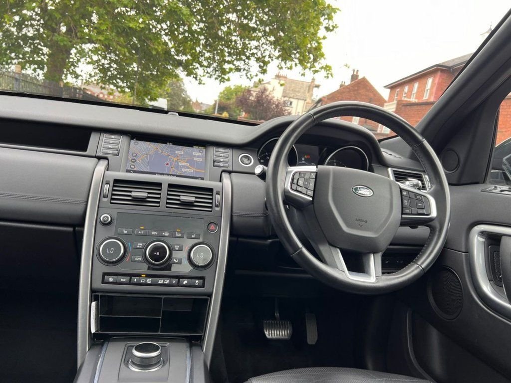 Used Land Rover Discovery Sport 2018 for sale - 76909929: Photo 26
