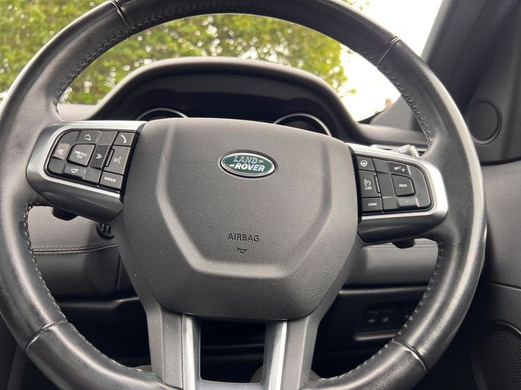 Used Land Rover Discovery Sport 2018 for sale - 76909929: Photo 27