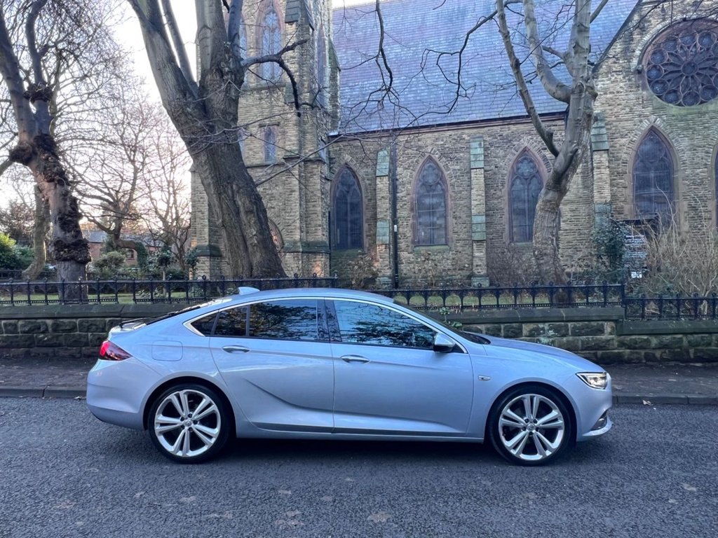 Used Vauxhall Insignia 2017 for sale - 77199796: Photo 4