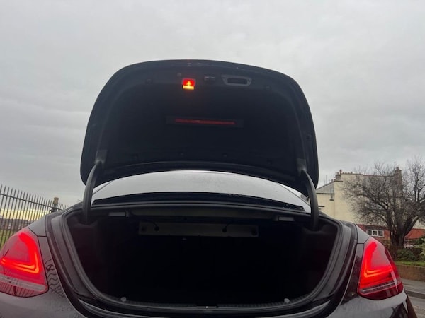 Used Mercedes-Benz C Class 2019 for sale - 76333342: Photo 14