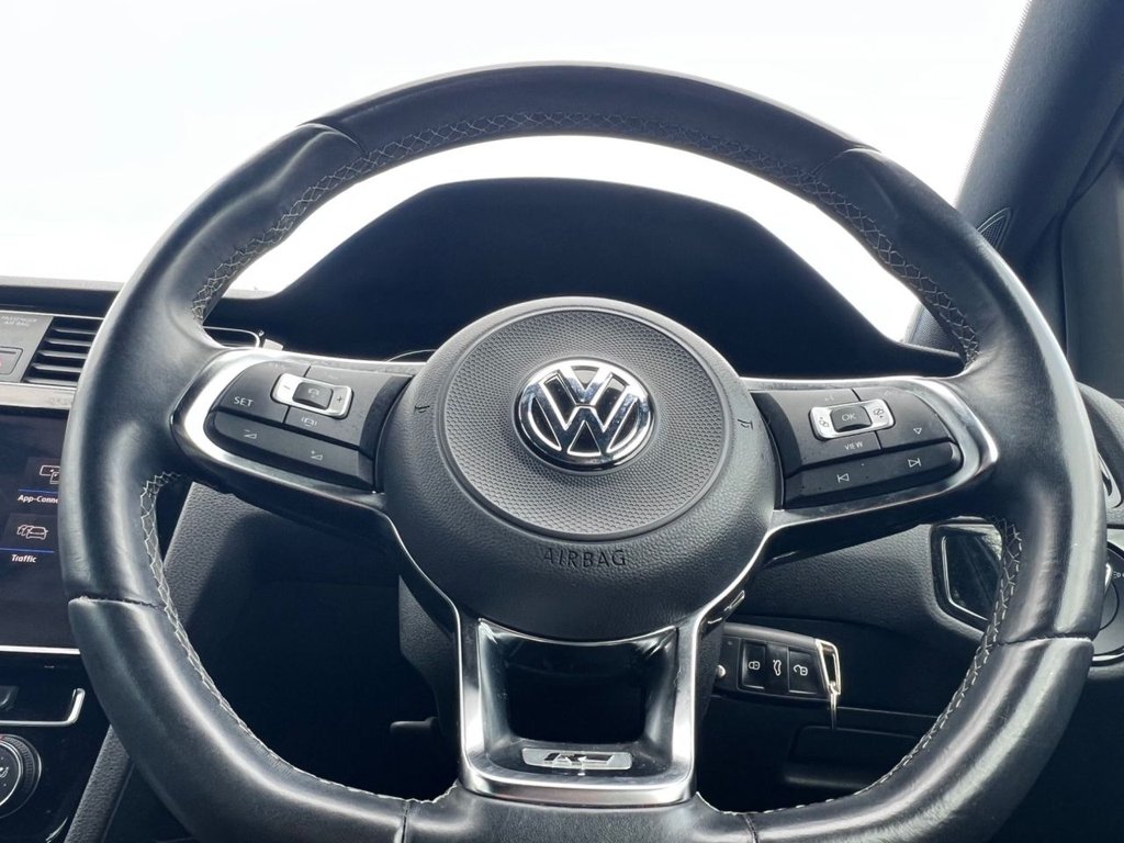 Used Volkswagen Golf 2018 for sale - 77879666: Photo 29