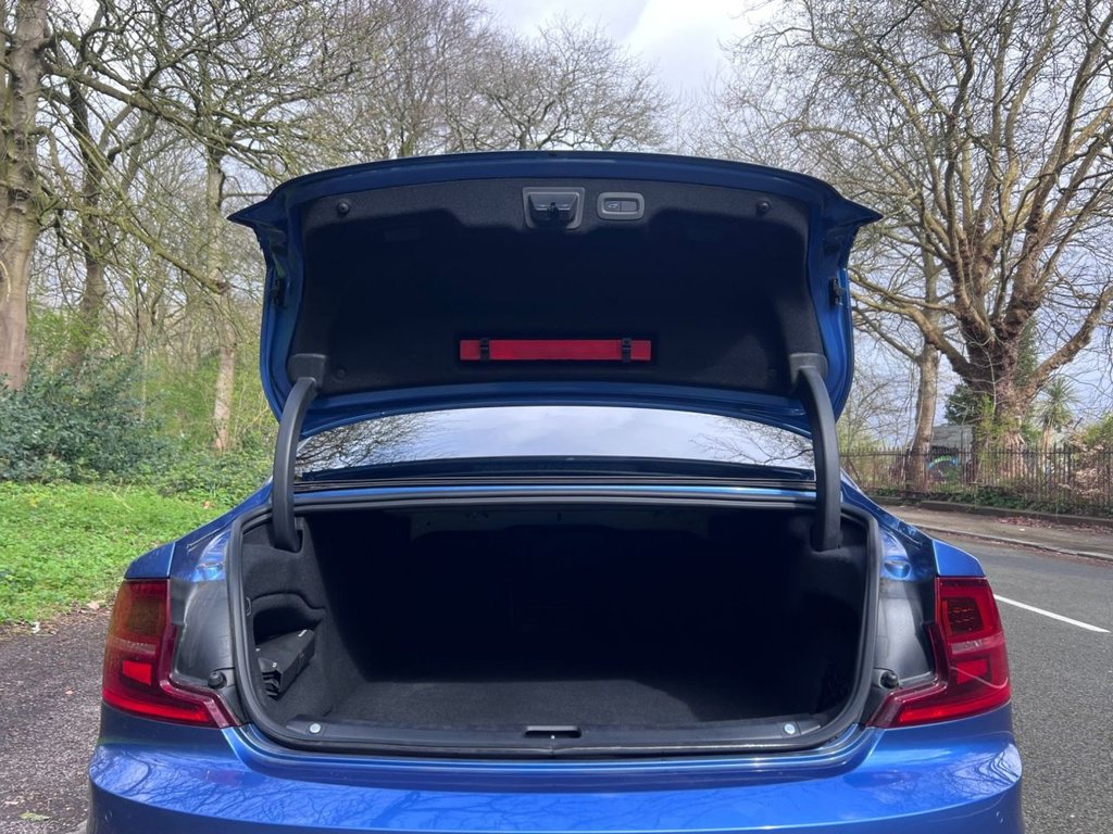 Used Volvo S90 2018 for sale - 78029816: Photo 16