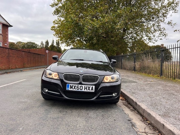 Used BMW 3 Series 2010 for sale - 76210893: Photo 10
