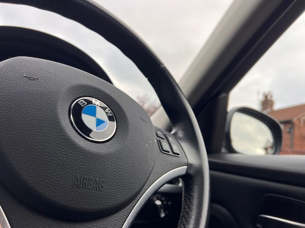 Used BMW 3 Series 2010 for sale - 76210893: Photo 31
