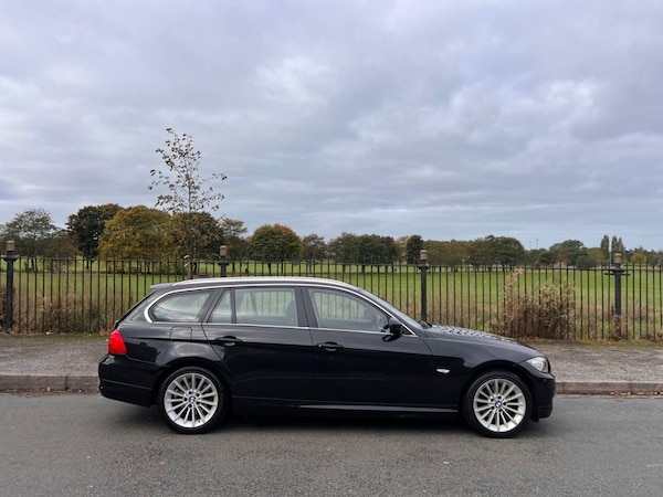 Used BMW 3 Series 2010 for sale - 76210893: Photo 5