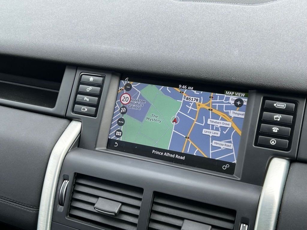 Used Land Rover Discovery Sport 2017 for sale - 76985795: Photo 19