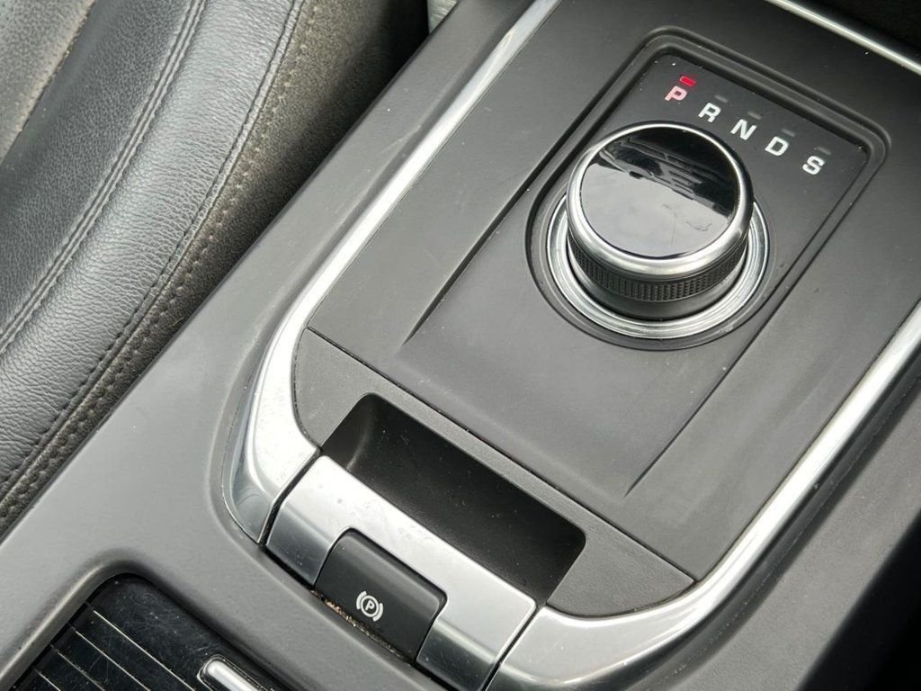 Used Land Rover Discovery Sport 2017 for sale - 76985795: Photo 22