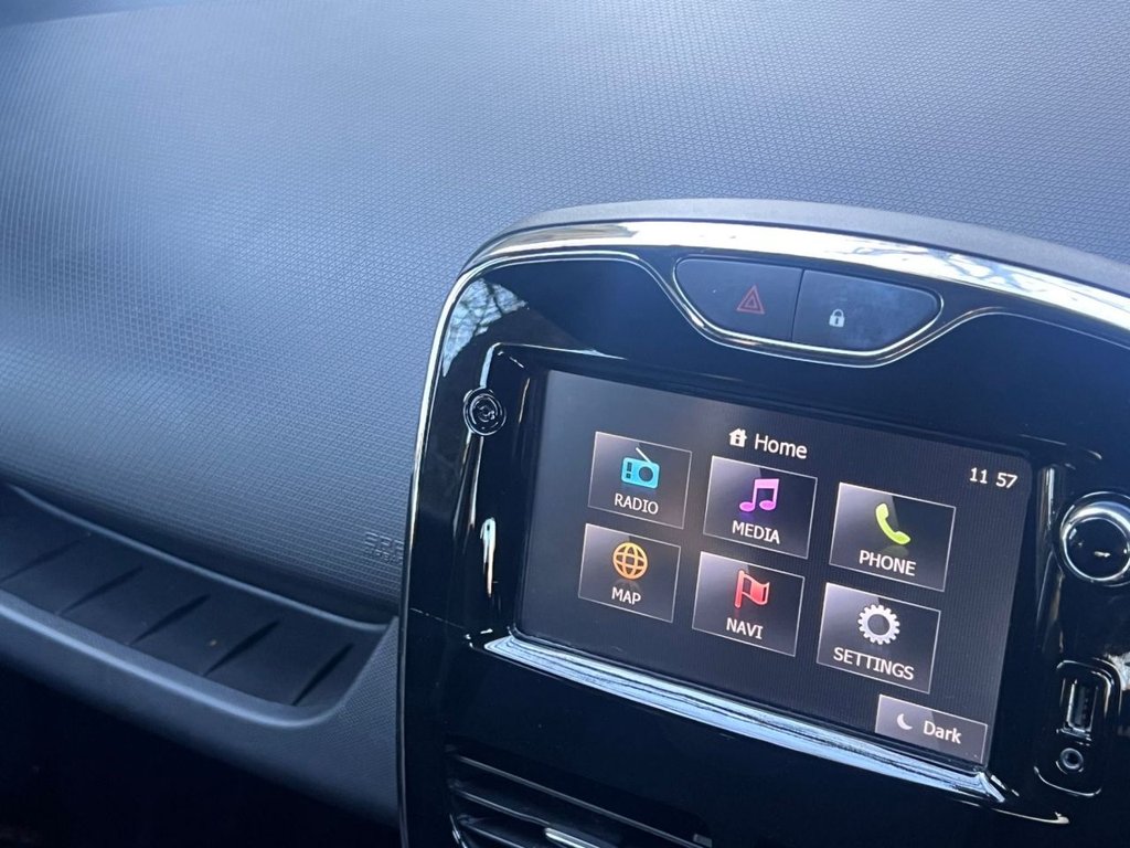 Used Renault Clio 2017 for sale - 77089261: Photo 16