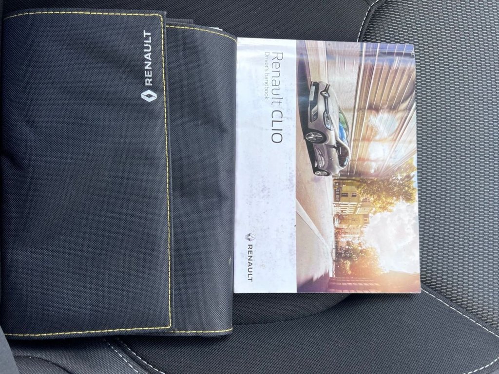 Used Renault Clio 2017 for sale - 77089261: Photo 24