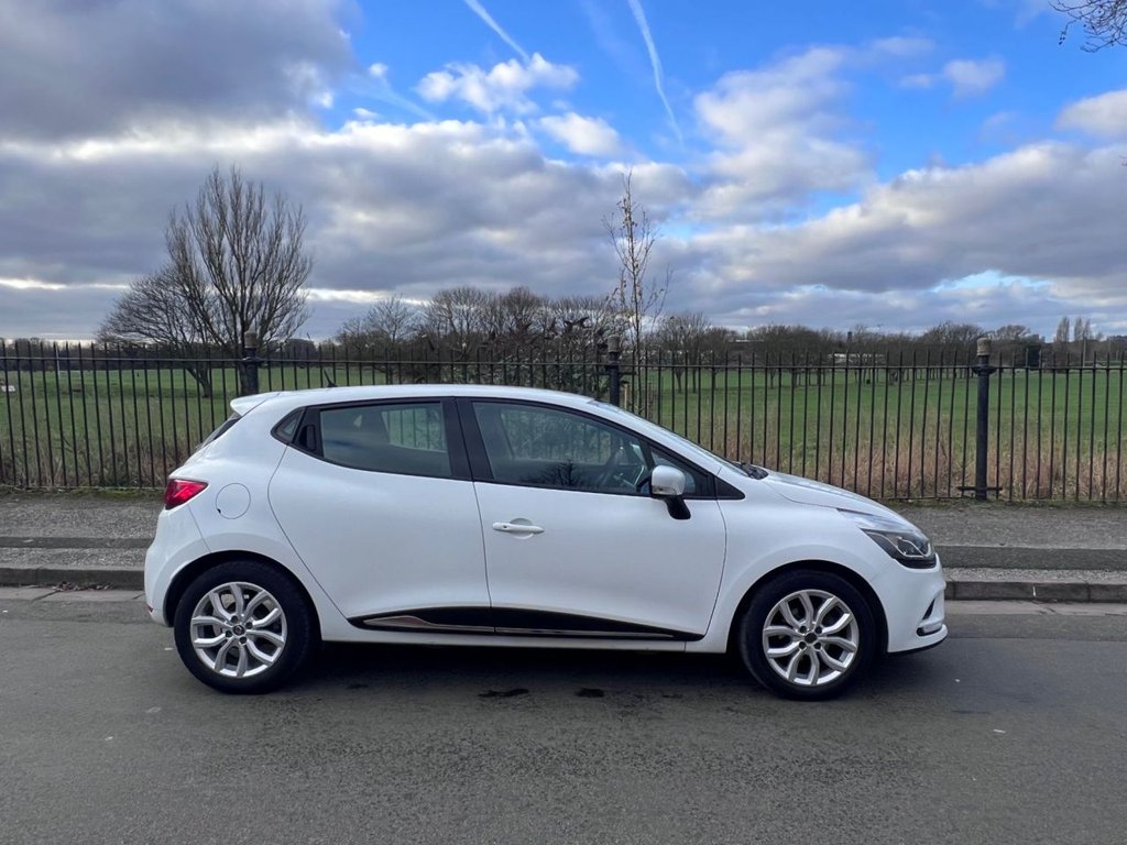 Used Renault Clio 2017 for sale - 77089261: Photo 5
