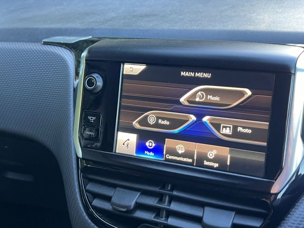 Used Peugeot 2008 2014 for sale - 76654598: Photo 13