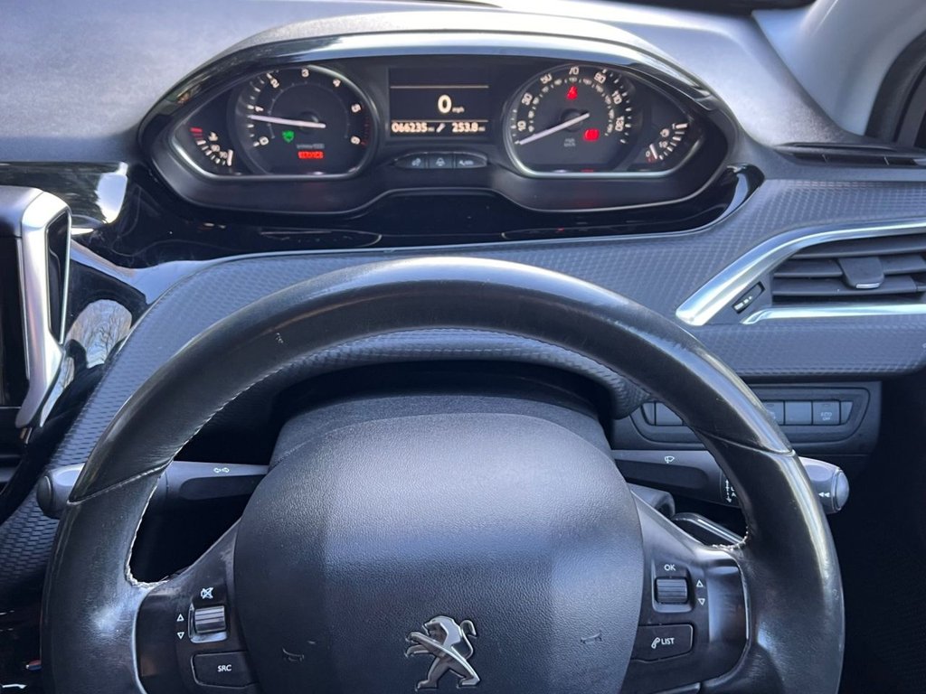 Used Peugeot 2008 2014 for sale - 76654598: Photo 17