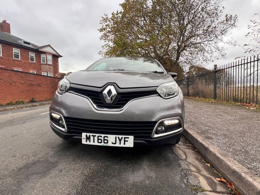 Used Renault Captur 2016 for sale - 76380037: Photo 10
