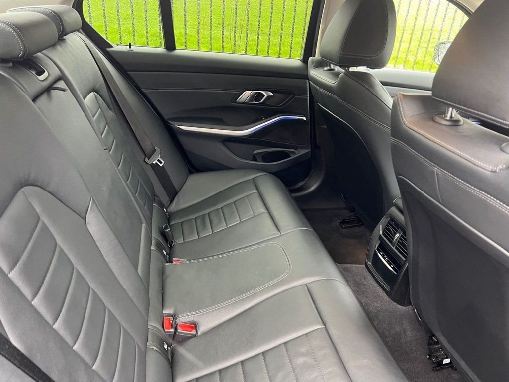 Used BMW 3 Series 2019 for sale - 77110829: Photo 12