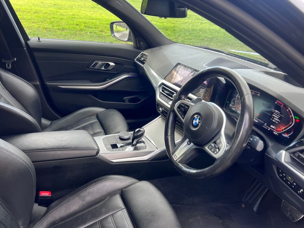 Used BMW 3 Series 2019 for sale - 77110829: Photo 2
