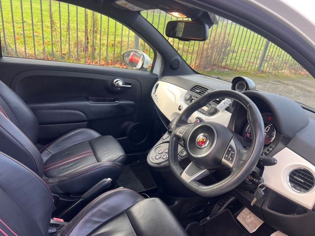 Used Abarth 595 2015 for sale - 77121997: Photo 2