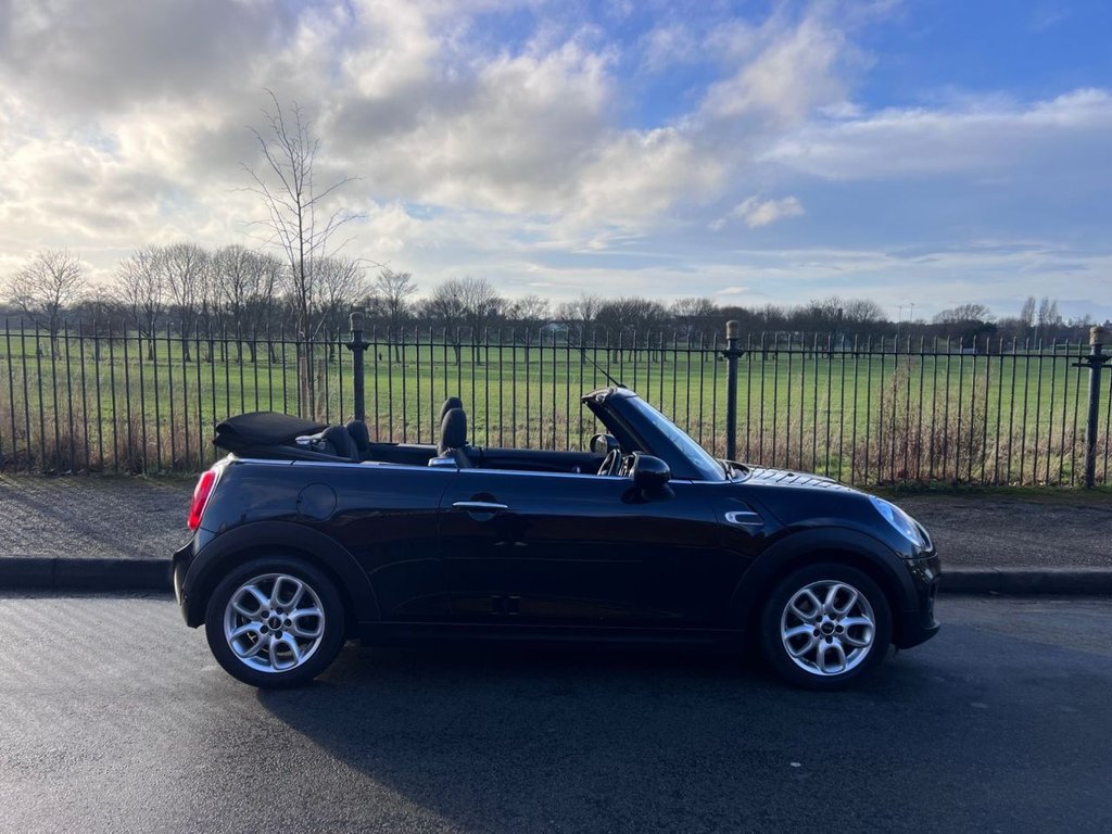 Used MINI Convertible 2016 for sale - 77226945: Photo 5