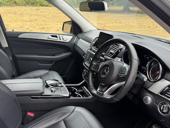Used Mercedes-Benz GLE 2018 for sale - 79628854: Photo