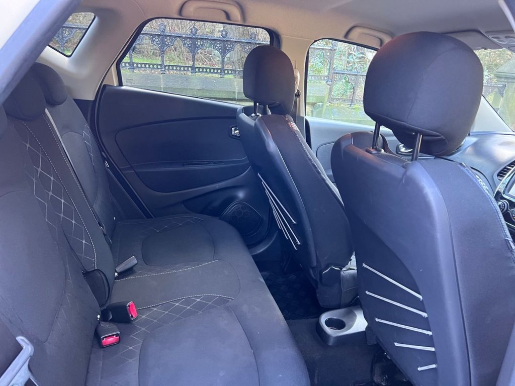 Used Renault Captur 2015 for sale - 77399875: Photo 11