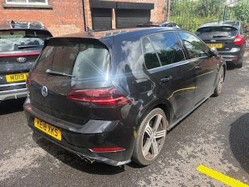 Used Volkswagen Golf 2018 for sale - 78839943: Photo