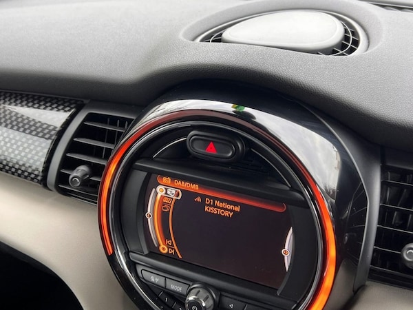 Used MINI Hatch 2015 for sale - 76309389: Photo 17