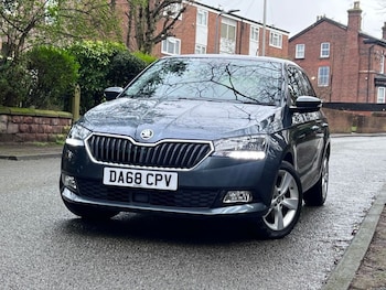 Used Skoda Fabia 2018 for sale - 77697929: Photo