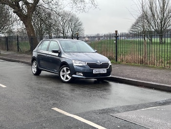 Used Skoda Fabia 2018 for sale - 77697929: Photo