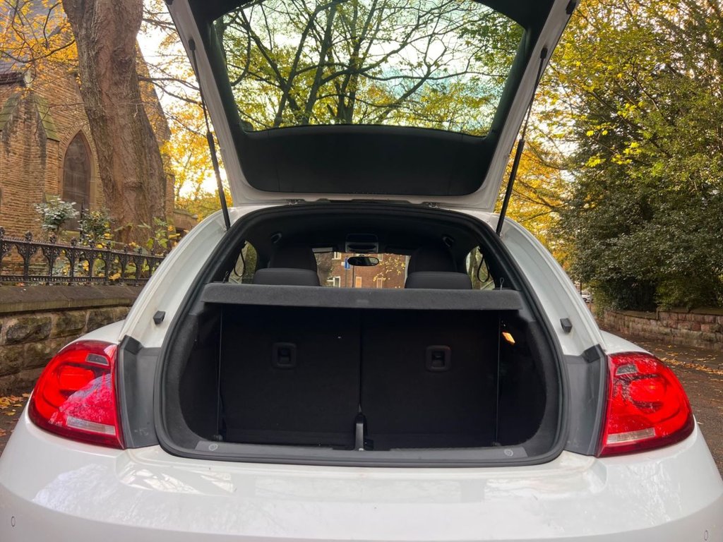 Used Volkswagen Beetle 2016 for sale - 76445739: Photo 13