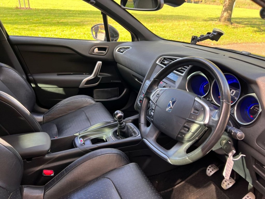 Used Citroen DS4 2012 for sale - 76356131: Photo 2