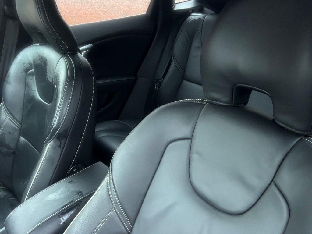 Used Volvo V40 2019 for sale - 76855118: Photo 12