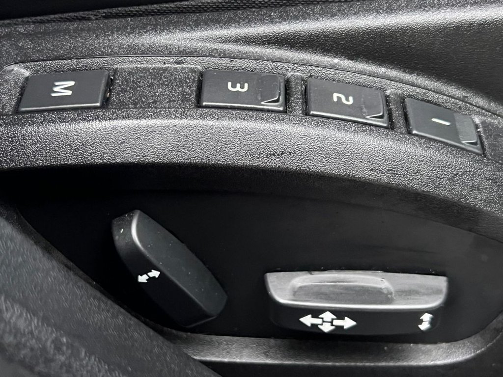 Used Volvo V40 2019 for sale - 76855118: Photo 24