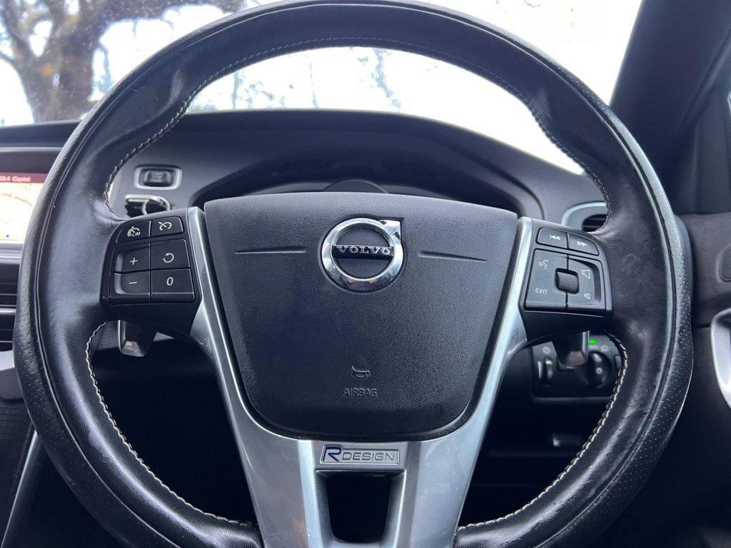 Used Volvo V40 2019 for sale - 76855118: Photo 31