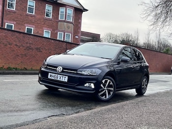 Used Volkswagen Polo 2019 for sale - 77608505: Photo