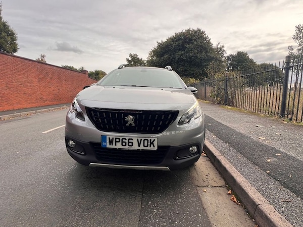 Used Peugeot 2008 2016 for sale - 76105460: Photo 10